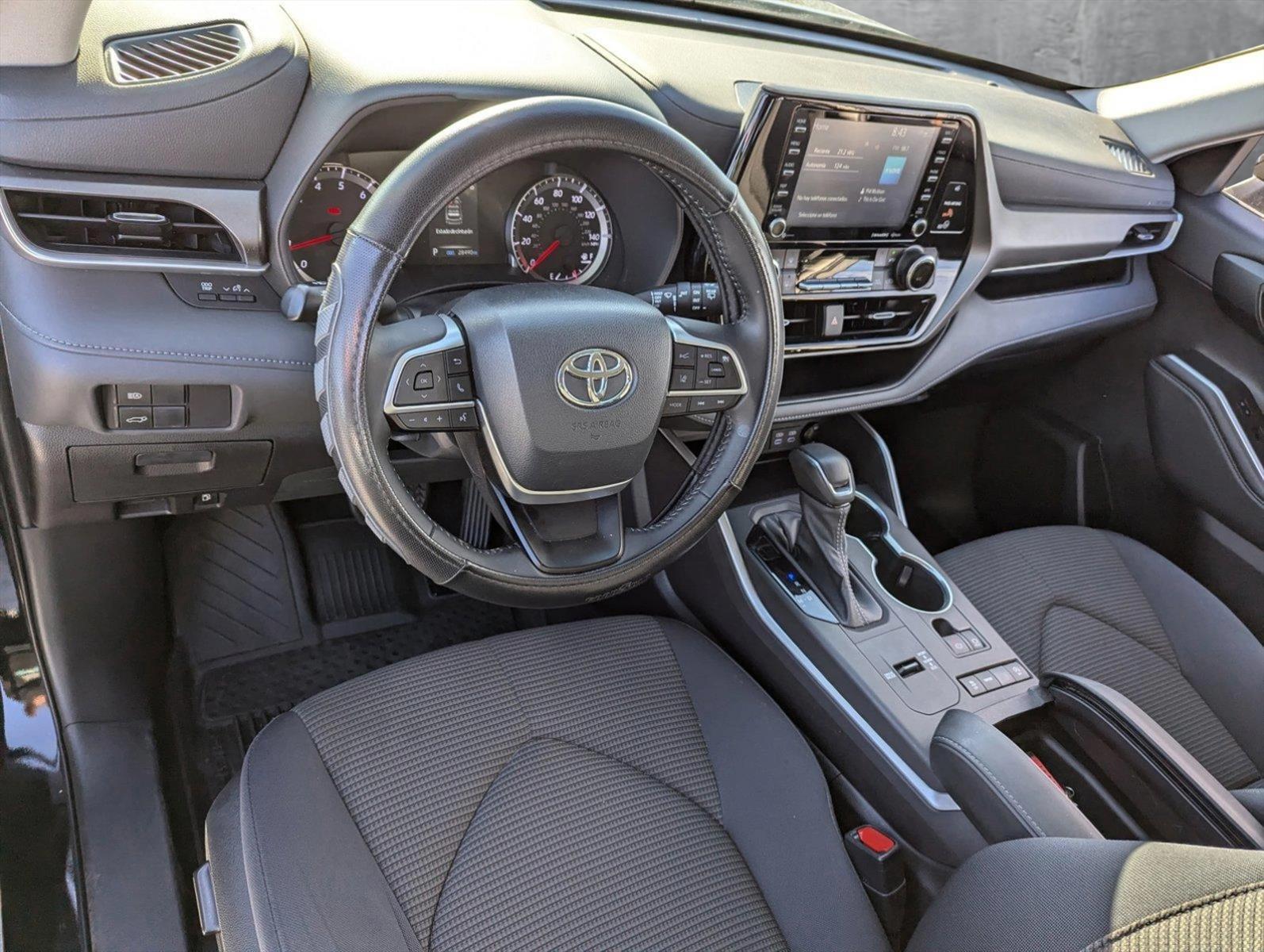 2022 Toyota Highlander Vehicle Photo in Ft. Myers, FL 33907