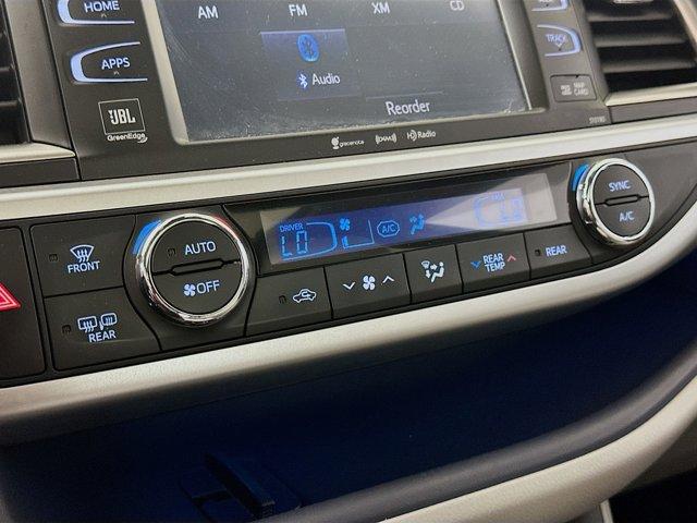 2018 Toyota Highlander Vehicle Photo in Flemington, NJ 08822