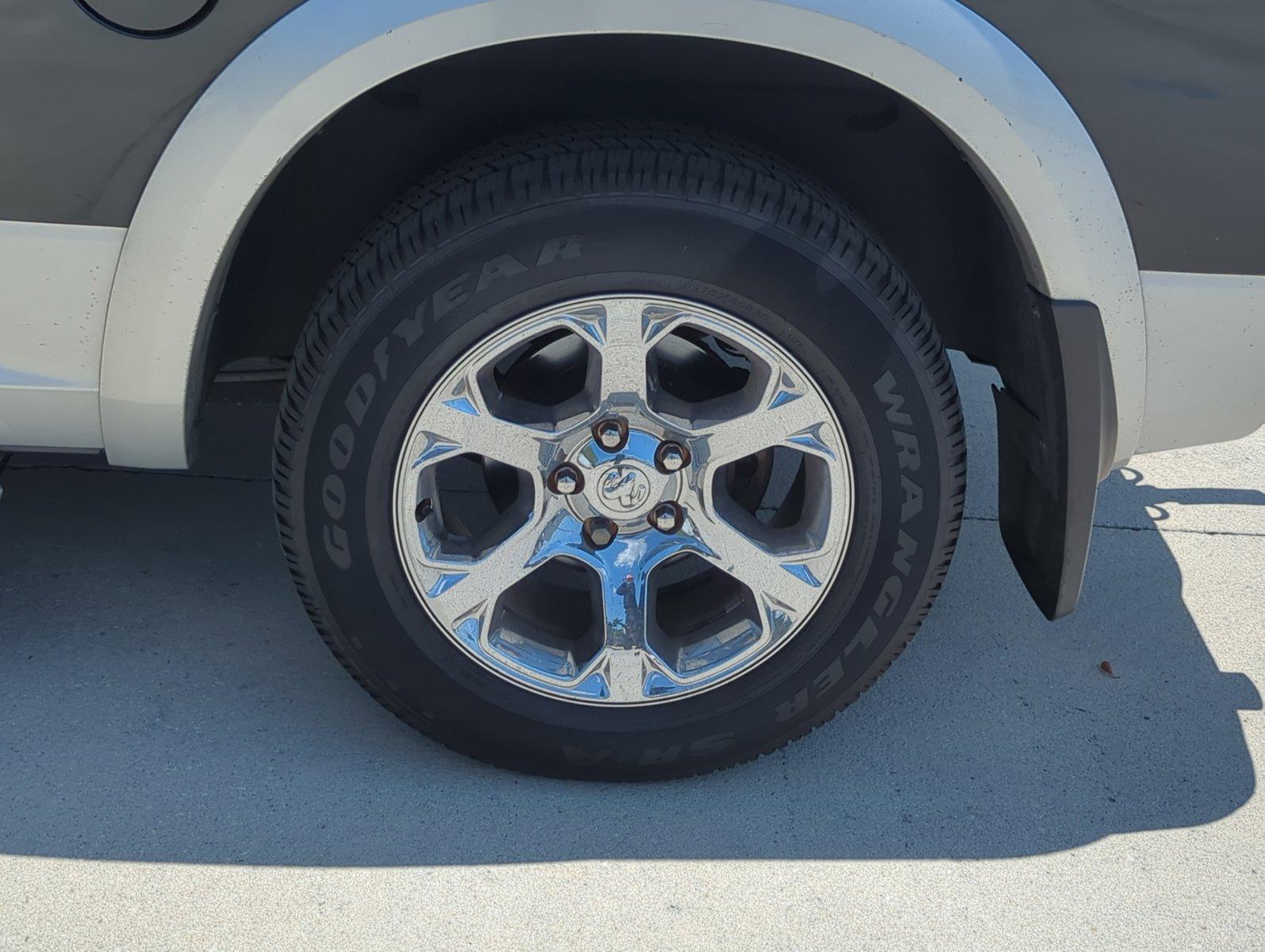 2015 Ram 1500 Vehicle Photo in Pembroke Pines, FL 33027