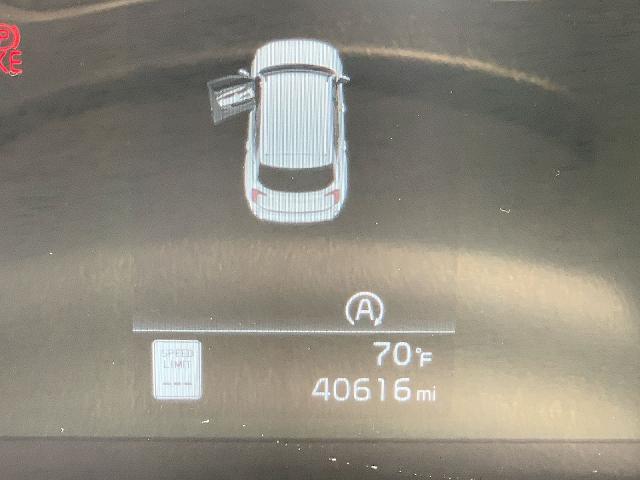 2023 Kia Telluride Vehicle Photo in MOON TOWNSHIP, PA 15108-2571