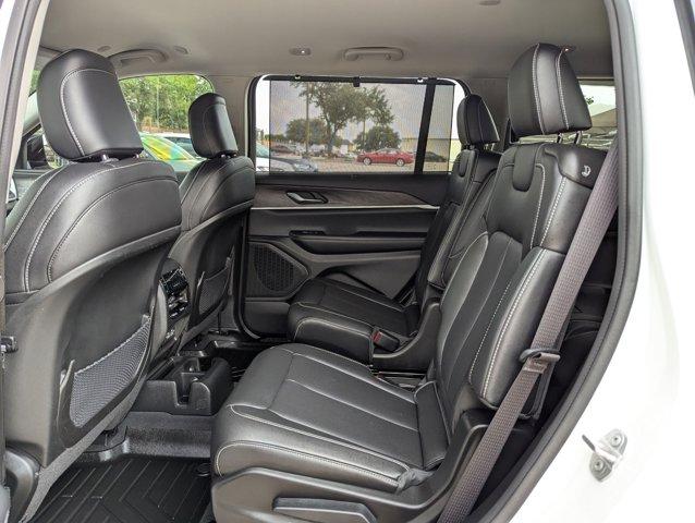 2023 Jeep Grand Cherokee L Vehicle Photo in San Antonio, TX 78230