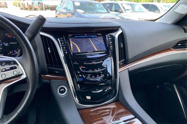 2020 Cadillac Escalade Vehicle Photo in KANSAS CITY, MO 64114-4502