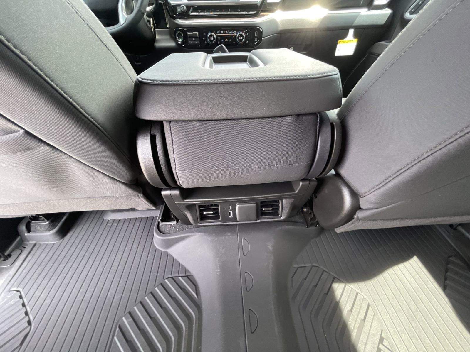 2025 Chevrolet Silverado 2500 HD Vehicle Photo in BENTONVILLE, AR 72712-4322