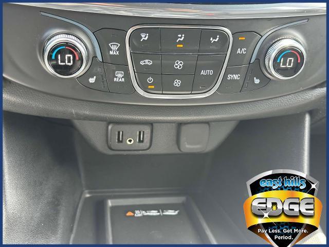 2022 Chevrolet Traverse Vehicle Photo in Roslyn, NY 11576