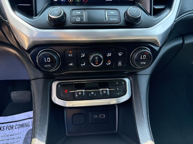 2023 GMC Acadia Vehicle Photo in MANITOWOC, WI 54220-5838