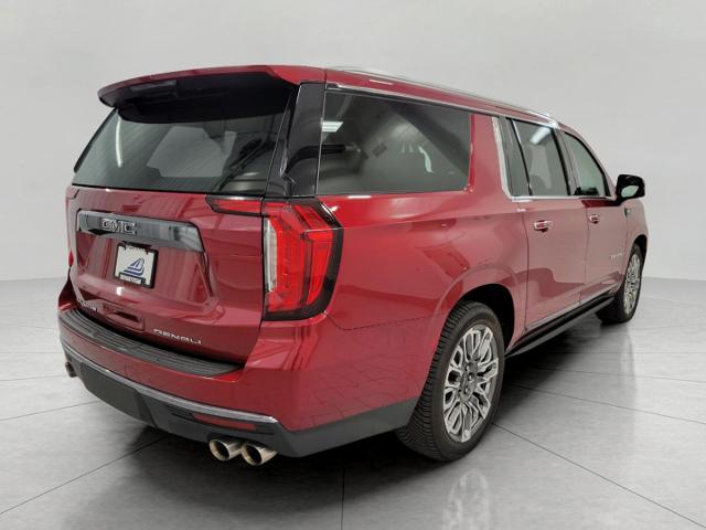 2023 GMC Yukon XL Vehicle Photo in Neenah, WI 54956