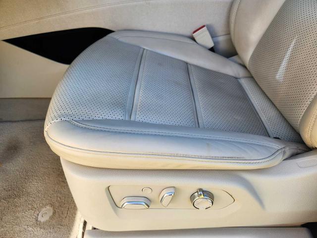 2022 Cadillac Escalade Vehicle Photo in DENTON, TX 76210-9321