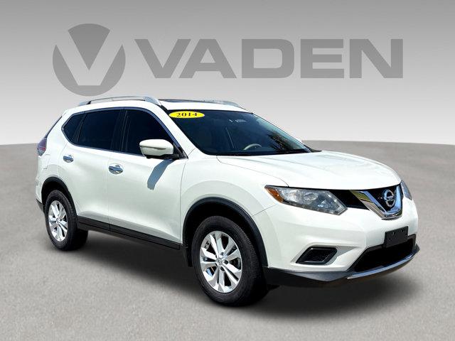 2014 Nissan Rogue Vehicle Photo in Hinesville, GA 31313