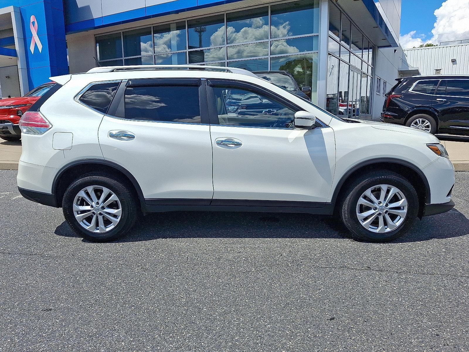 2016 Nissan Rogue Vehicle Photo in BETHLEHEM, PA 18017-9401