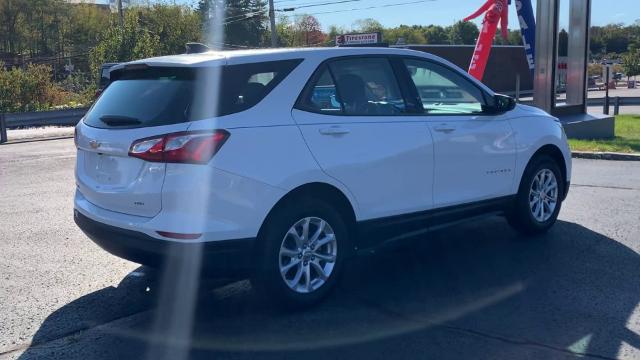 2019 Chevrolet Equinox Vehicle Photo in MOON TOWNSHIP, PA 15108-2571