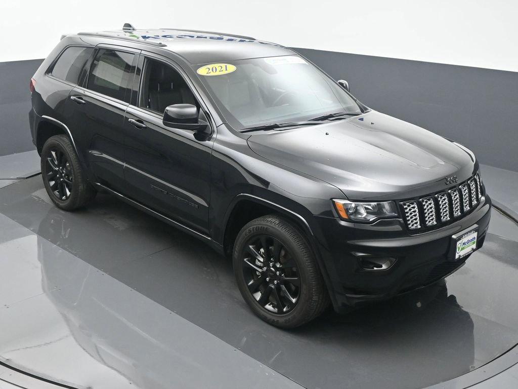 2021 Jeep Grand Cherokee Vehicle Photo in Cedar Rapids, IA 52402