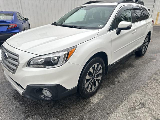 2015 Subaru Outback Vehicle Photo in INDIANA, PA 15701-1897