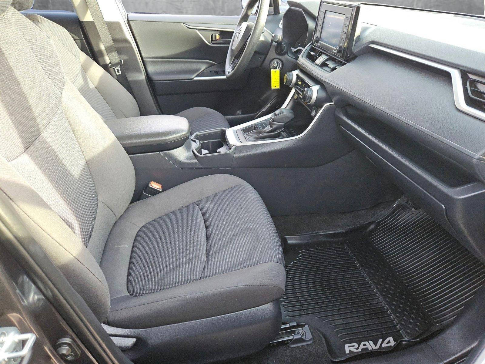 2020 Toyota RAV4 Vehicle Photo in MESA, AZ 85206-4395