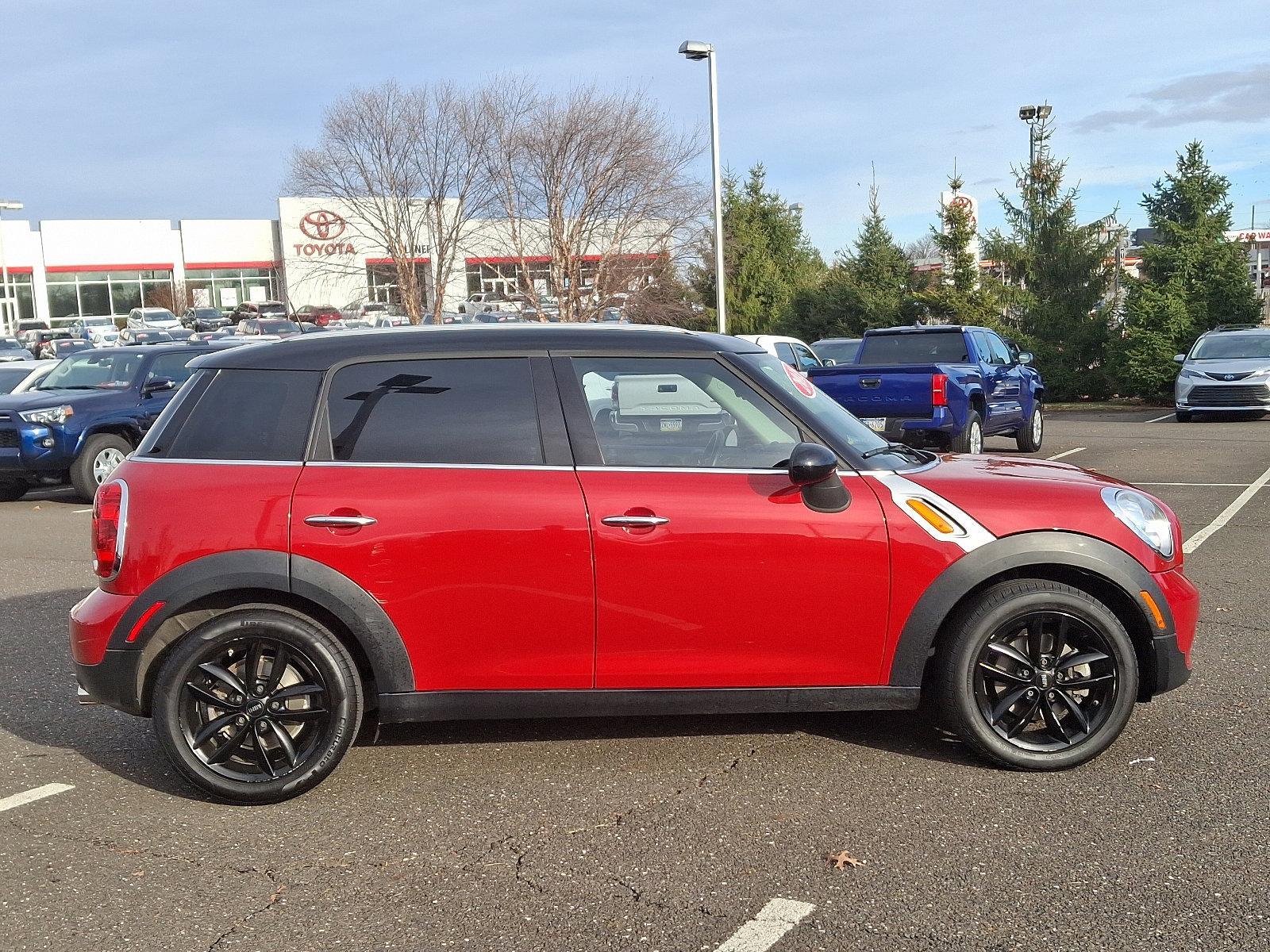 2015 MINI Cooper Countryman Vehicle Photo in Trevose, PA 19053