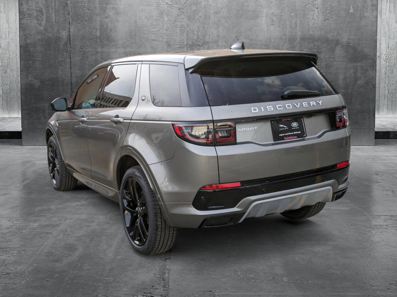 2024 Land Rover Discovery Sport Vehicle Photo in Bethesda, MD 20852