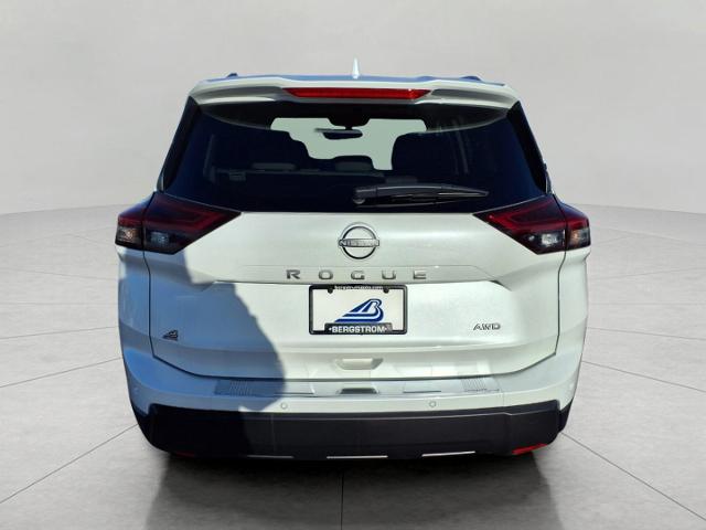 2025 Nissan Rogue Vehicle Photo in Oshkosh, WI 54904