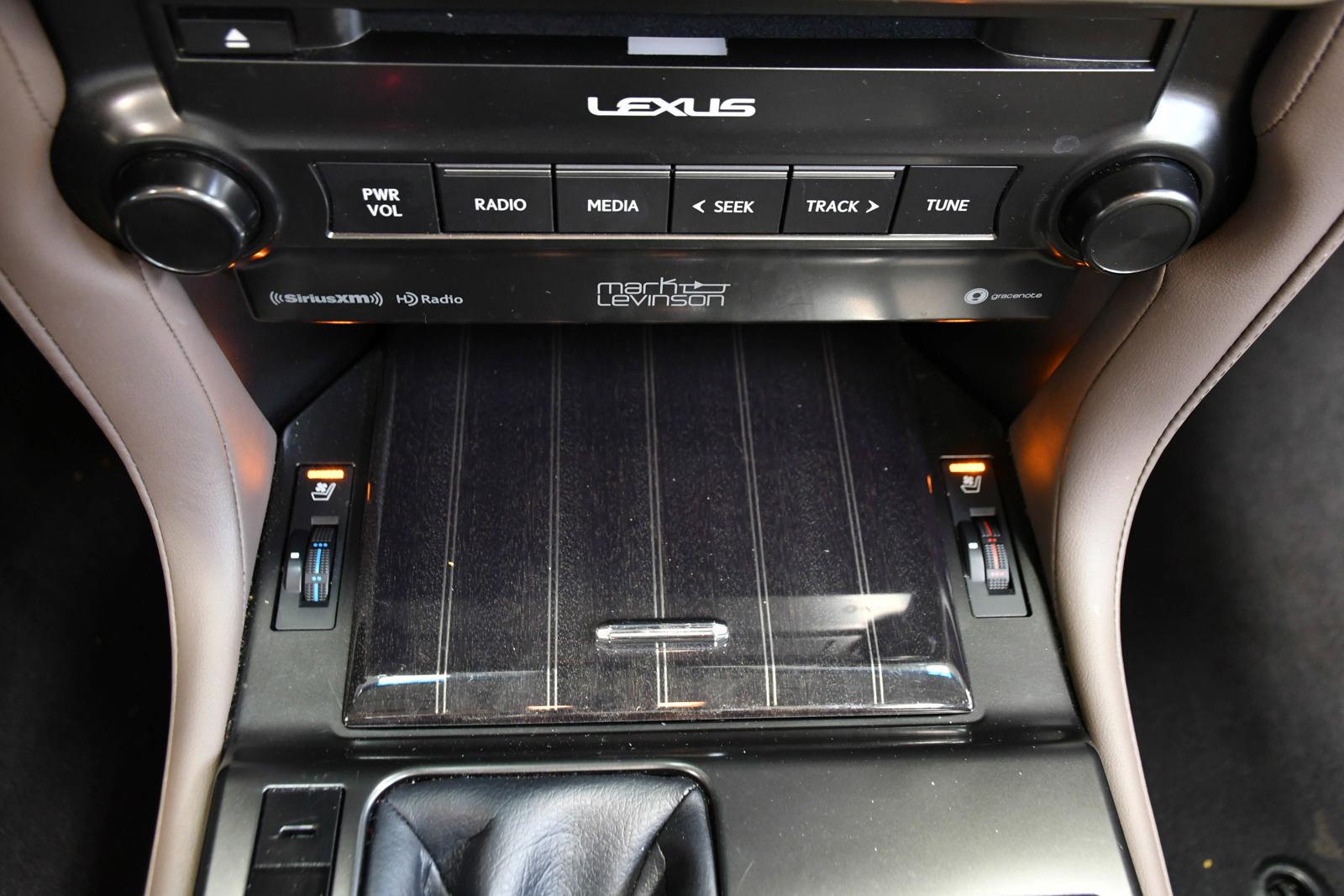 2023 Lexus GX 460 Vehicle Photo in DALLAS, TX 75235