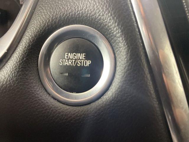 2021 Chevrolet Traverse Vehicle Photo in PHOENIX, AZ 85014-3381