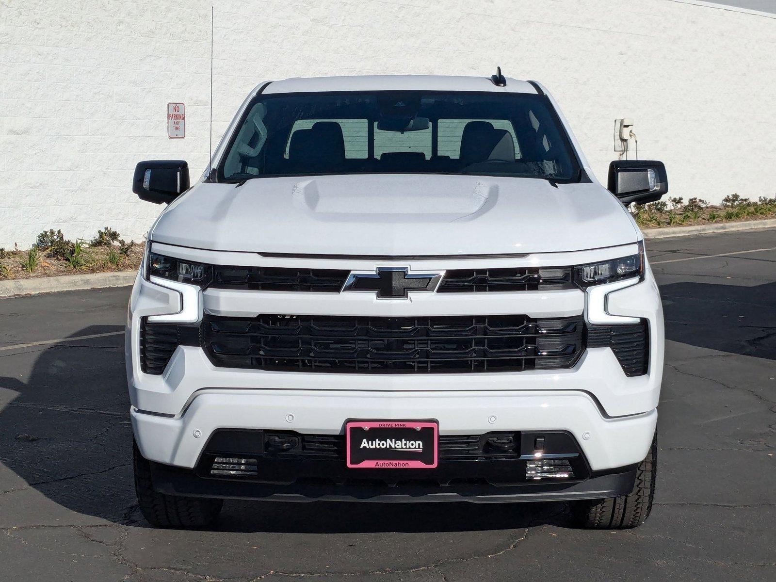 2025 Chevrolet Silverado 1500 Vehicle Photo in VALENCIA, CA 91355-1705