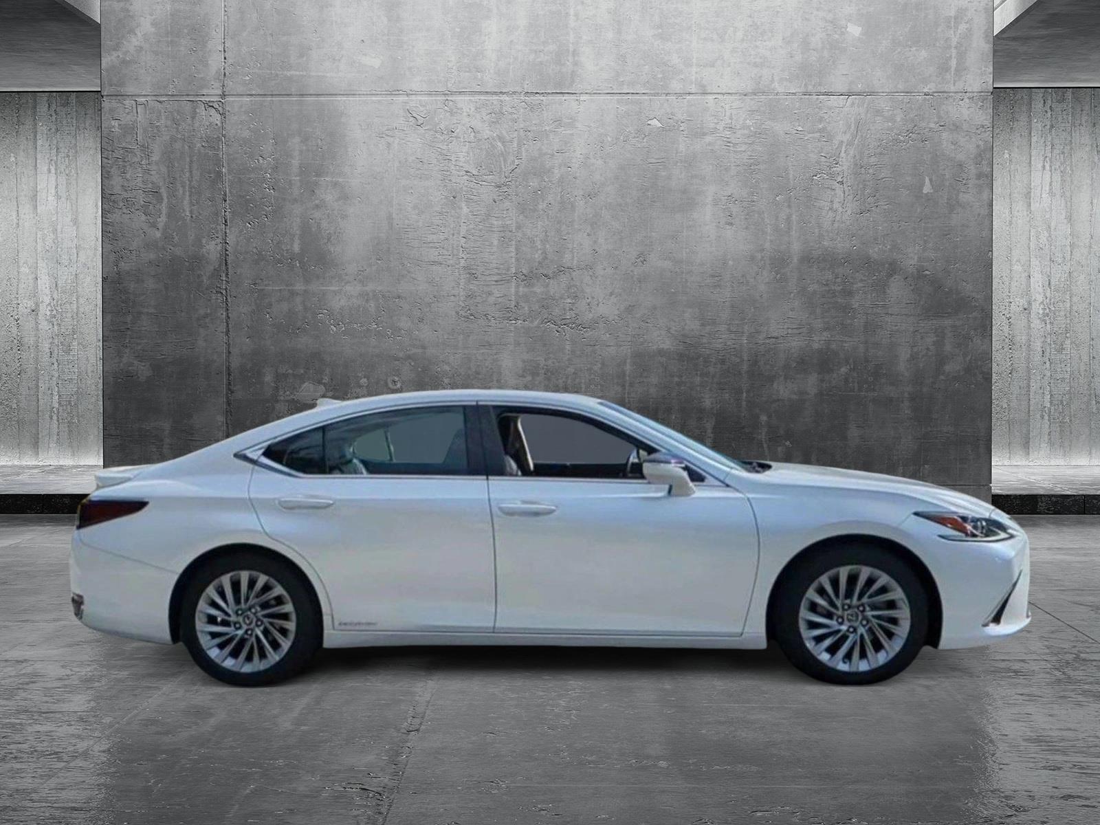 2020 Lexus ES 300h Vehicle Photo in West Palm Beach, FL 33417