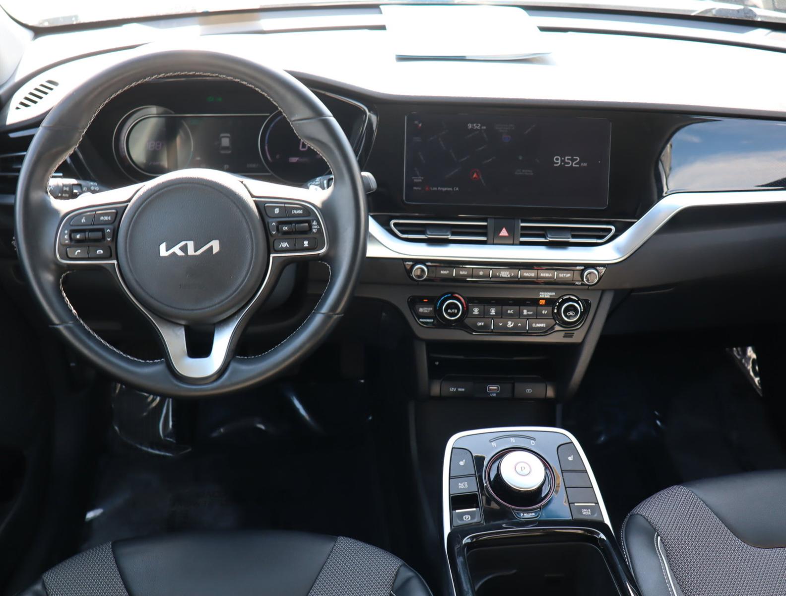 2022 Kia Niro EV Vehicle Photo in LOS ANGELES, CA 90007-3794