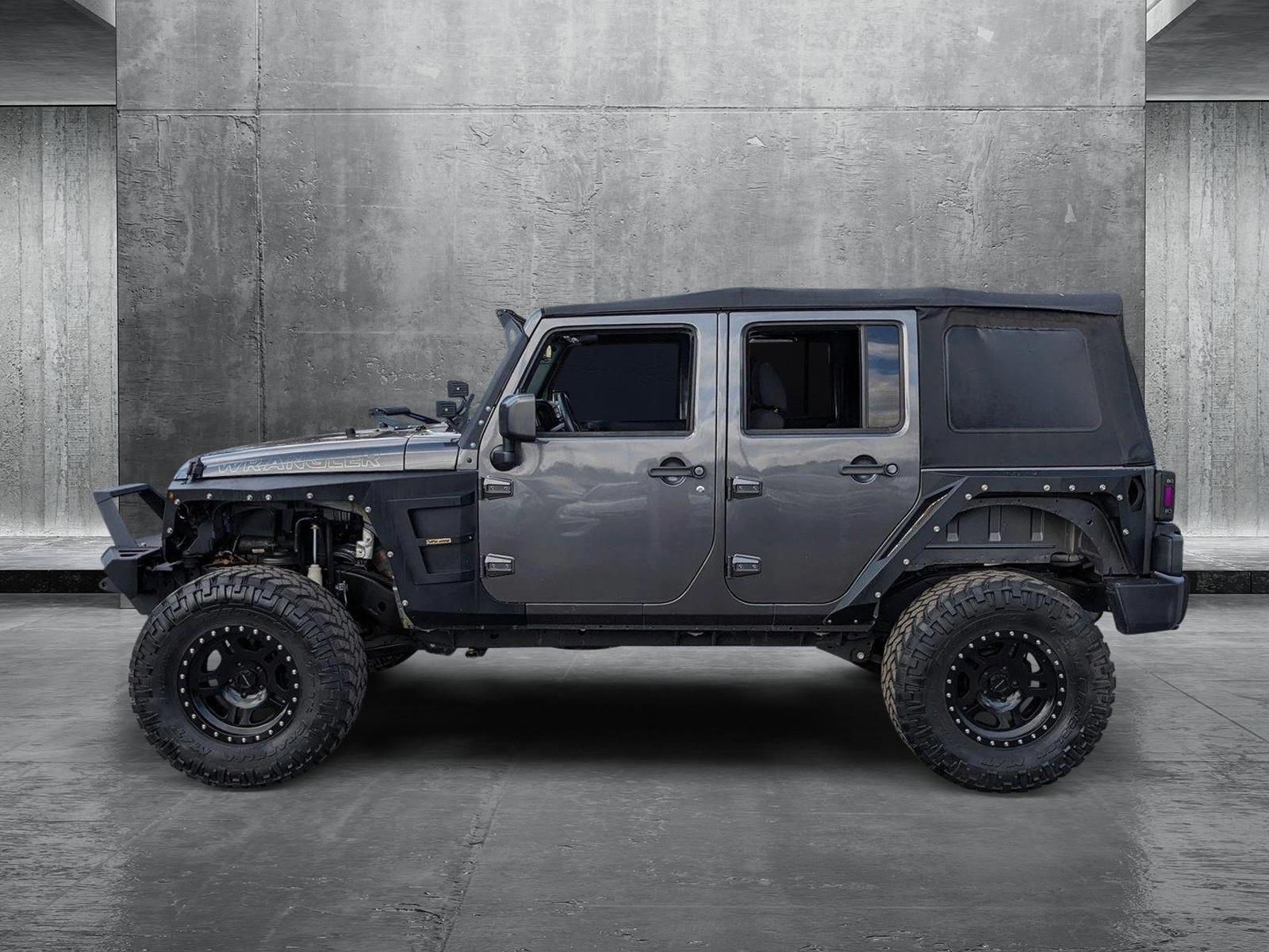 2017 Jeep Wrangler Unlimited Vehicle Photo in Tampa, FL 33614