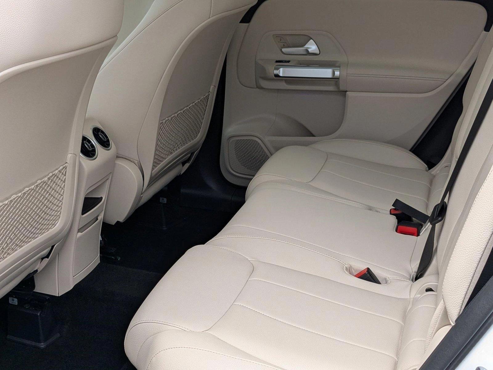 2023 Mercedes-Benz GLB Vehicle Photo in Miami, FL 33169