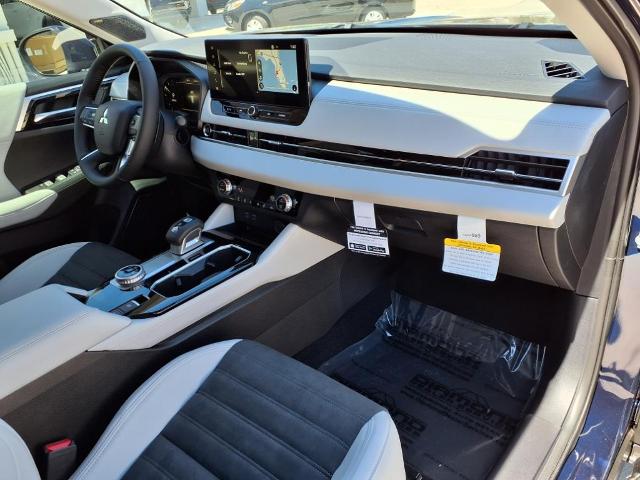 2025 Mitsubishi Outlander Vehicle Photo in Tampa, FL 33612