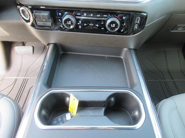 2024 Chevrolet Silverado 3500 HD Vehicle Photo in LEESBURG, FL 34788-4022