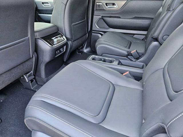 2025 INFINITI QX80 Vehicle Photo in Fort Worth, TX 76132