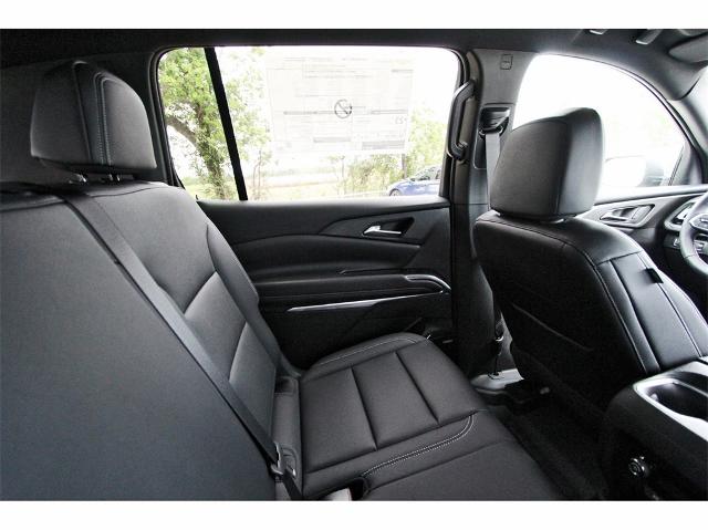 2025 Chevrolet Traverse Vehicle Photo in ROSENBERG, TX 77471-5675