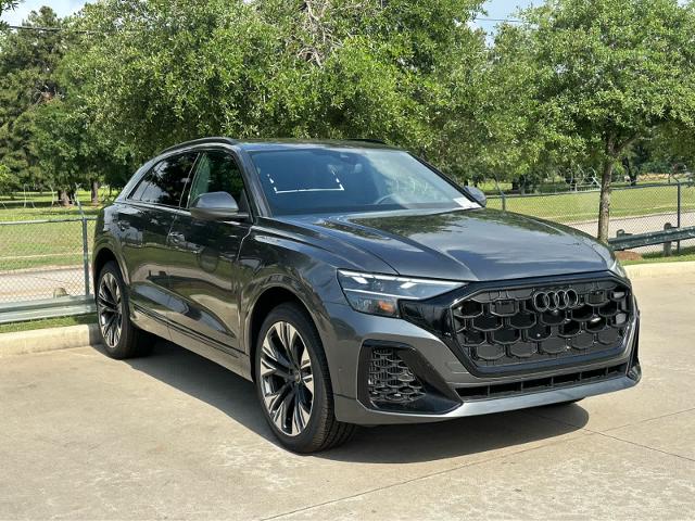 2025 Audi Q8 Vehicle Photo in HOUSTON, TX 77090