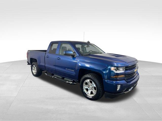 2017 Chevrolet Silverado 1500 Vehicle Photo in MEDINA, OH 44256-9631
