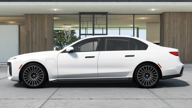 2025 BMW 750e xDrive Vehicle Photo in GRAPEVINE, TX 76051