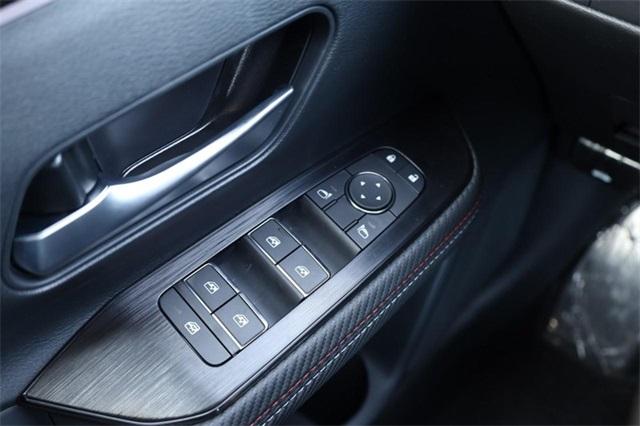 2025 Nissan Kicks Vehicle Photo in Hazelwood, MO 63042