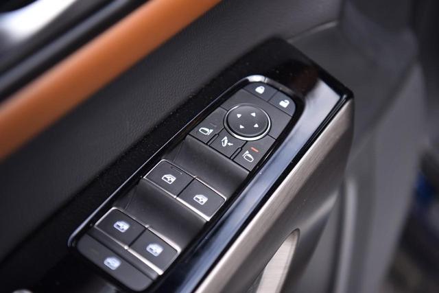 2025 Nissan Pathfinder Vehicle Photo in Ballwin, MO 63011