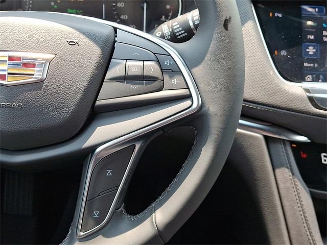 2025 Cadillac XT5 Vehicle Photo in ALLENTOWN, PA 18103-7399