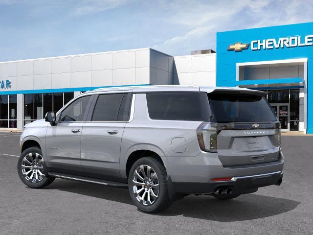 2025 Chevrolet Suburban Vehicle Photo in MOON TOWNSHIP, PA 15108-2571