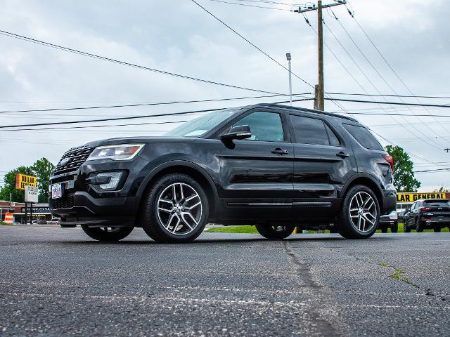 2017 Ford Explorer Vehicle Photo in MADISON, IN 47250-1611