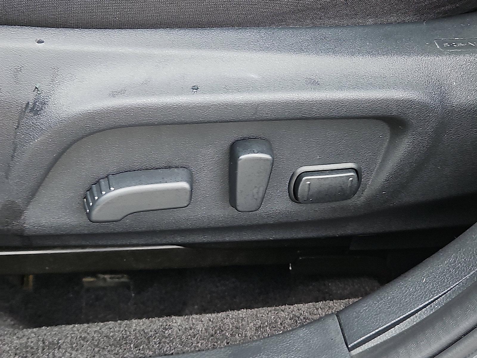 2015 Subaru Legacy Vehicle Photo in Trevose, PA 19053
