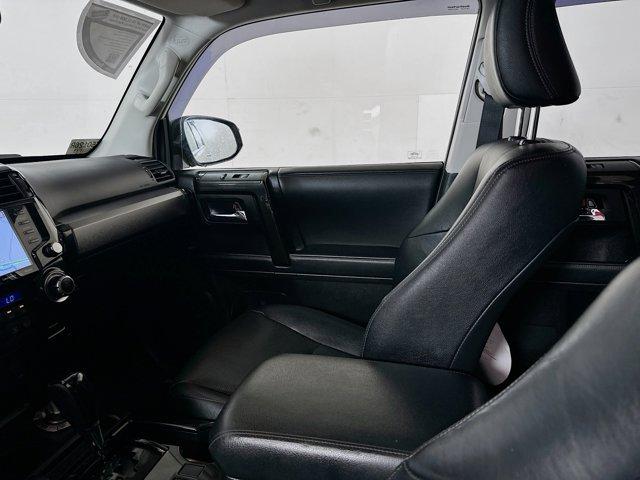 2020 Toyota 4Runner Vehicle Photo in Flemington, NJ 08822