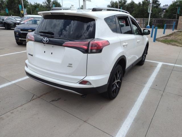 2018 Toyota RAV4 Vehicle Photo in ENGLEWOOD, CO 80113-6708