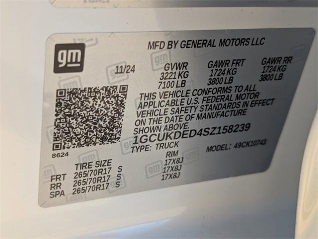 2025 Chevrolet Silverado 1500 Vehicle Photo in ENGLEWOOD, CO 80113-6708