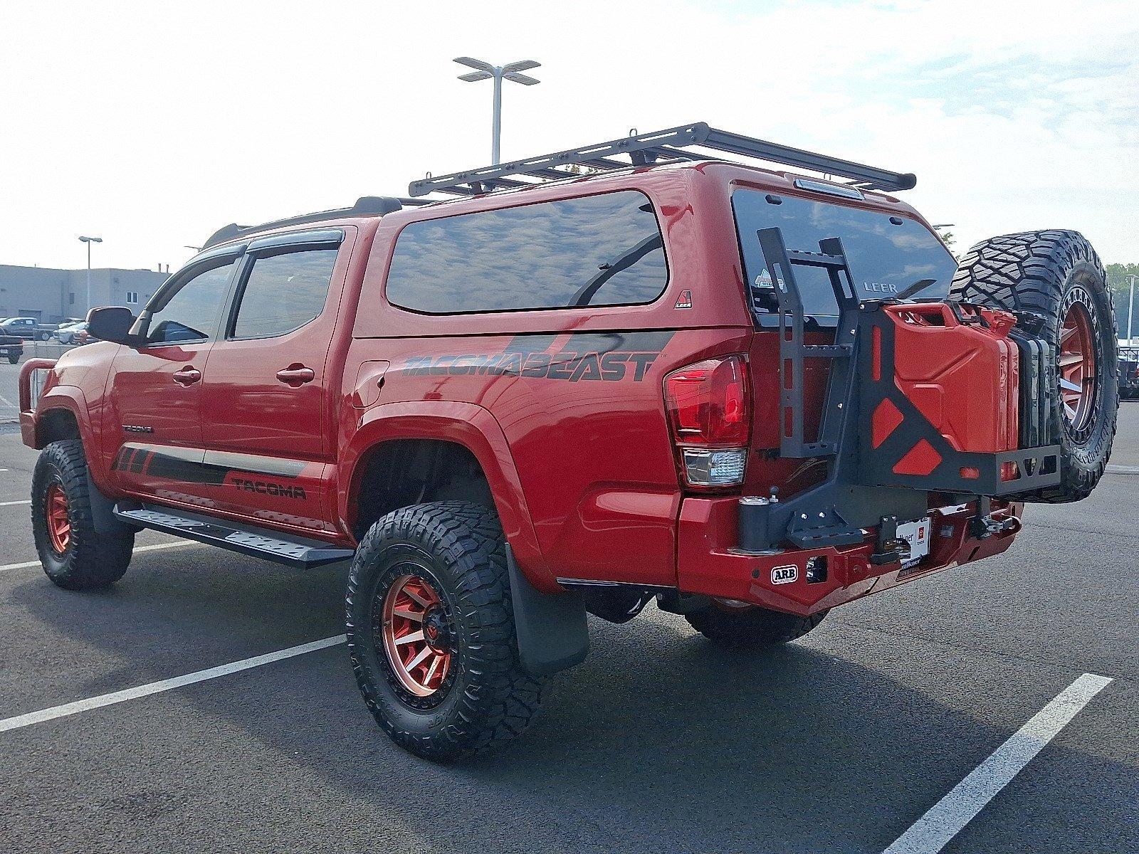 2017 Toyota Tacoma Vehicle Photo in Harrisburg, PA 17111