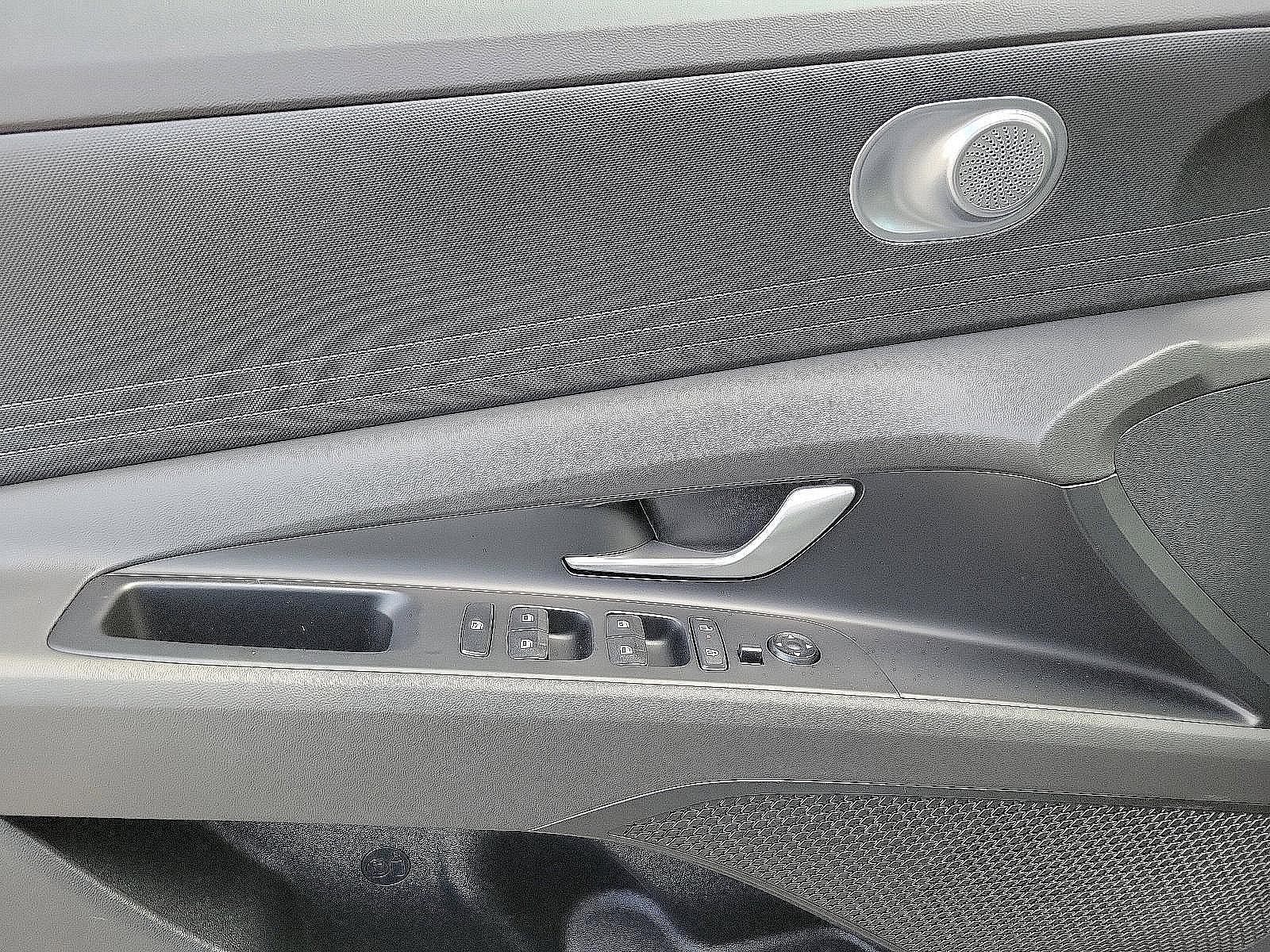 2025 Hyundai ELANTRA Vehicle Photo in Harrisburg, PA 17111