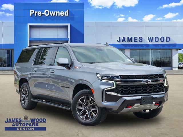 2022 Chevrolet Suburban Vehicle Photo in DENTON, TX 76210-9321