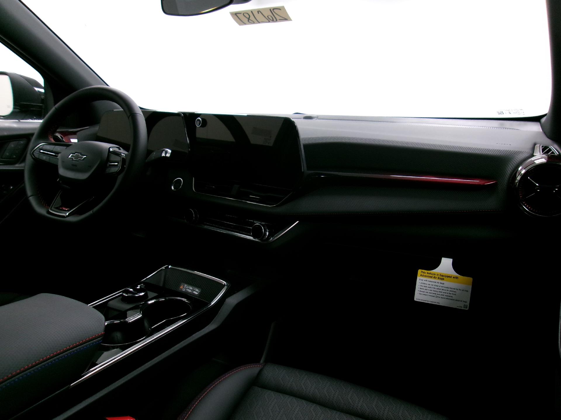 View vehicle photo 3