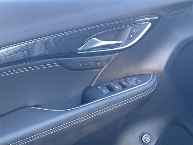 2023 Buick Envision Vehicle Photo in GOODYEAR, AZ 85338-1310