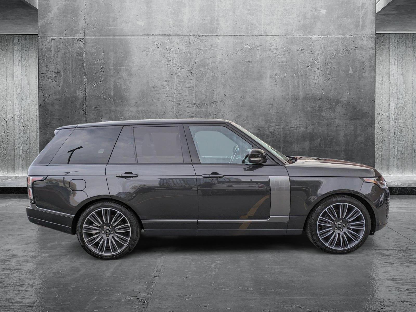 2021 Land Rover Range Rover Vehicle Photo in Bethesda, MD 20852