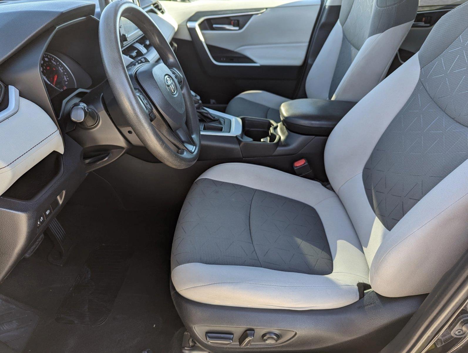 2021 Toyota RAV4 Vehicle Photo in Ft. Myers, FL 33907